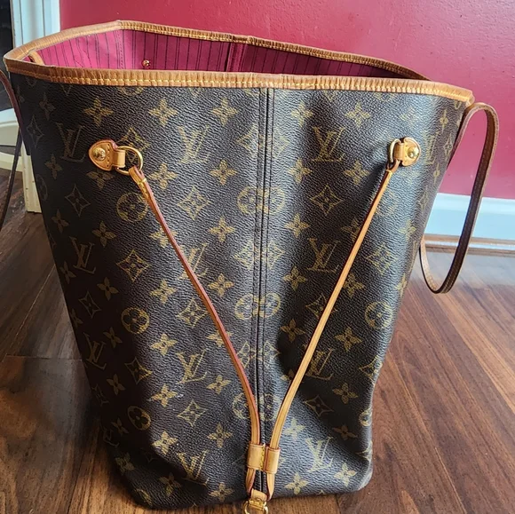 Traded! Louis Vuitton GM Neverfull with Piovine Interior - Picture 5 of 16